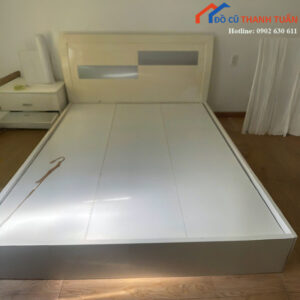 giuong-ngu-cu-co-dau-giuong-phoi-xam-hien-dai-2-300x300 Thanh Lý Đồ Nội Thất Cũ - Chuyên Mua Bán Bàn Ghế Cũ Giá Tốt Nhất