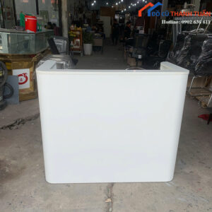 Quầy Lễ Tân Cũ 1M2 Màu Trắng Bo Góc