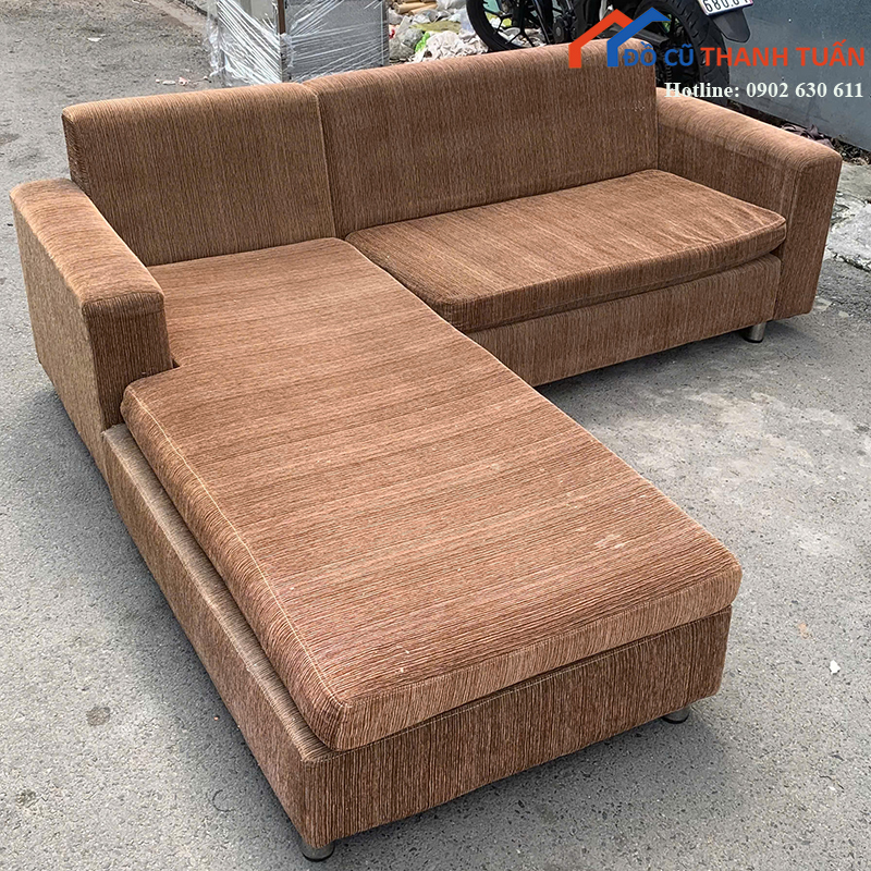 sofa-goc-l-cu-boc-vai-mau-nau-hien-dai (4)