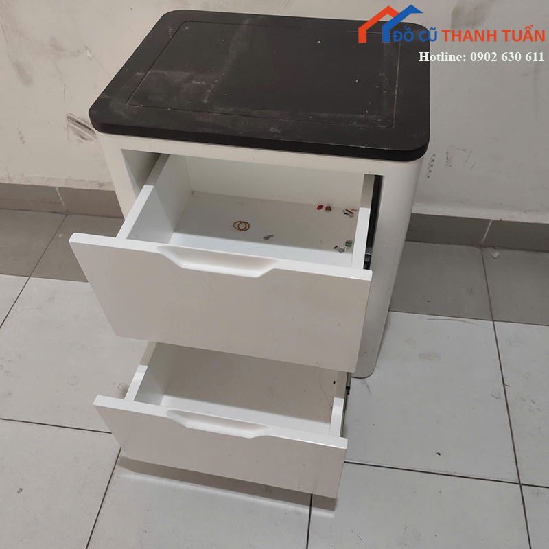 tab-dau-giuong-cu-nho-2-ngan-toi-uu-khong-gian Tab Đầu Giường Cũ Nhỏ 2 Ngăn Tối Ưu Không Gian