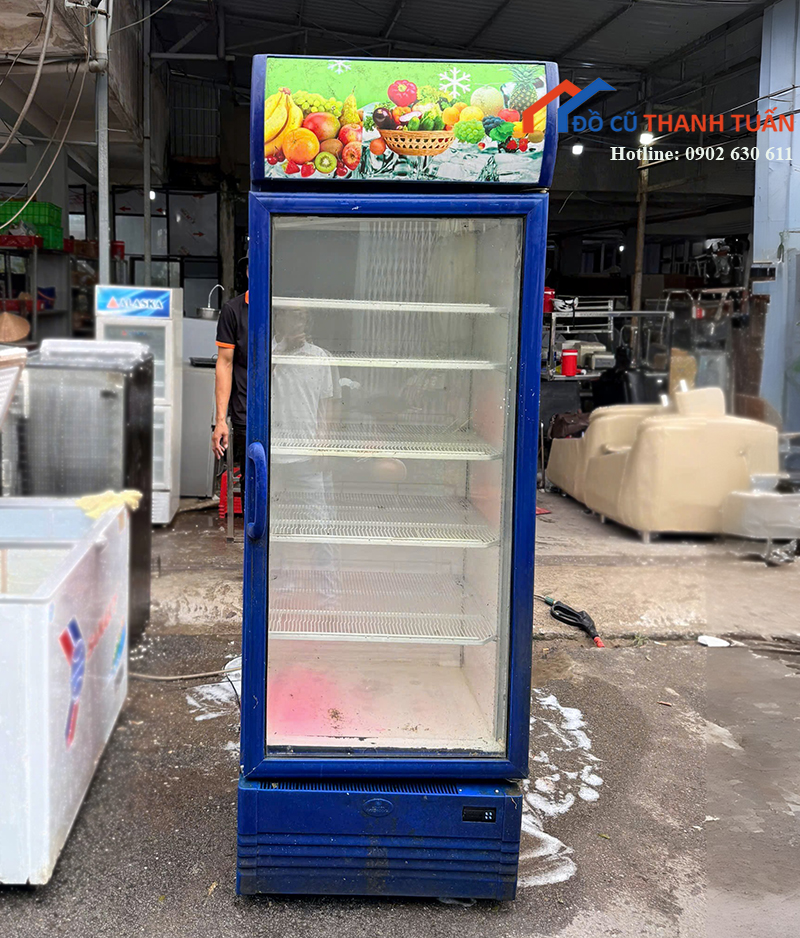 tu-mat-cu-dung-tich-565-lit-bao-quan-nuoc-giai-khat-1 Tủ Mát Cũ Dung Tích 565 Lít Bảo Quản Nước Giải Khát