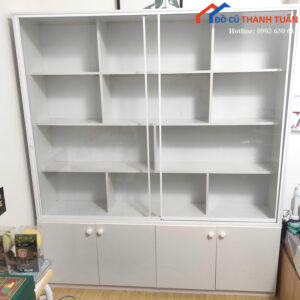Tủ Trưng Bày Cũ 1M85x1M6 Màu Trắng Cánh Kính Nhiều Ngăn
