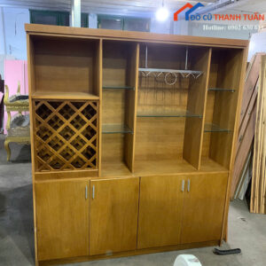Tủ Trưng Bày Cũ 2Mx1M8 Có Kệ Kính Và Hộc Tủ Bên Dưới