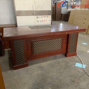 Bàn Giám Đốc Cũ 1M8 Màu Nâu Sang Trọng