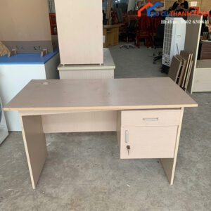 Bàn Làm Việc Cũ 1M2 Có Ngăn Kéo Và Tủ Tiện Lợi