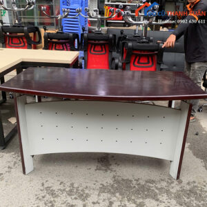 Bàn Làm Việc Cũ 1M4x70CM Mặt Cong