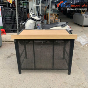 Bàn Làm Việc Cũ Khung Sắt Mặt Gỗ Hiện Đại