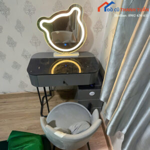 ban-trang-diem-cu-co-guong-den-led-300x300 Thanh Lý Đồ Nội Thất Cũ - Chuyên Mua Bán Bàn Ghế Cũ Giá Tốt Nhất