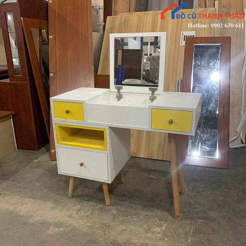 ban-trang-diem-cu-mau-trang-vang-co-guong-gap-2 Thanh Lý Đồ Nội Thất Cũ - Chuyên Mua Bán Bàn Ghế Cũ Giá Tốt Nhất