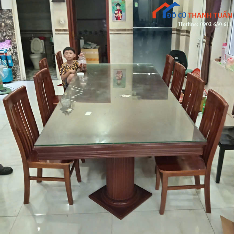 bo-ban-an-go-8-ghe-cu-sang-trong-2 Bộ Bàn Ăn Gỗ 8 Ghế Cũ Sang Trọng