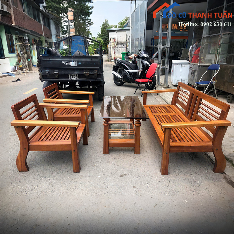 bo-salon-go-hoang-anh-gia-lai-cu-kem-ban-kinh-sang-trong (3)