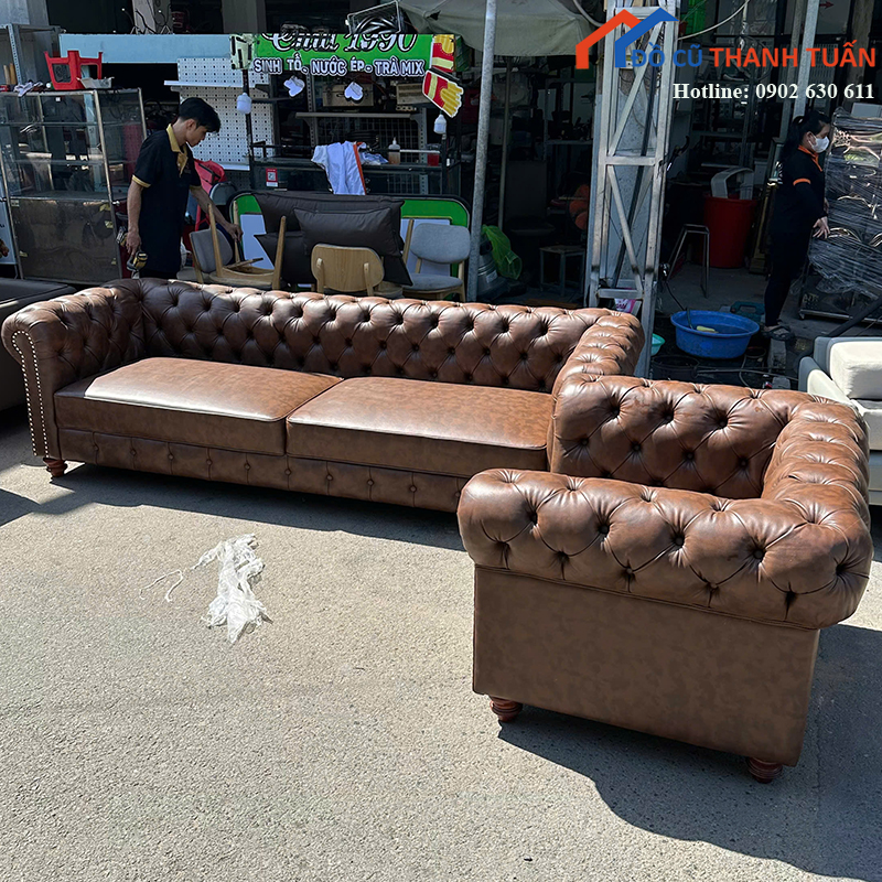 bo-sofa-chesterfield-cu-2m5-boc-da-mau-nau-co-dien (4)