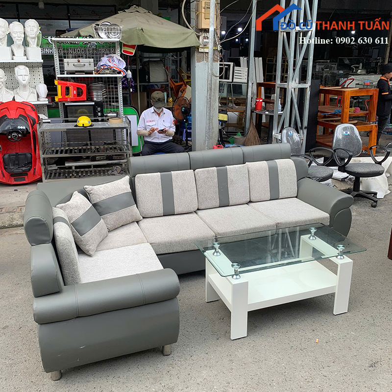 bo-sofa-goc-chu-l-cu-2m4-kem-ban-kinh-hien-dai-2 Bộ Sofa Góc Chữ L Cũ 2M4 Kèm Bàn Kính Hiện Đại
