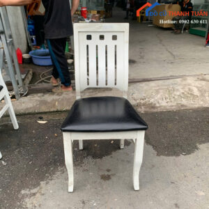 Ghế Ăn Cũ Khung Gỗ Màu Trắng