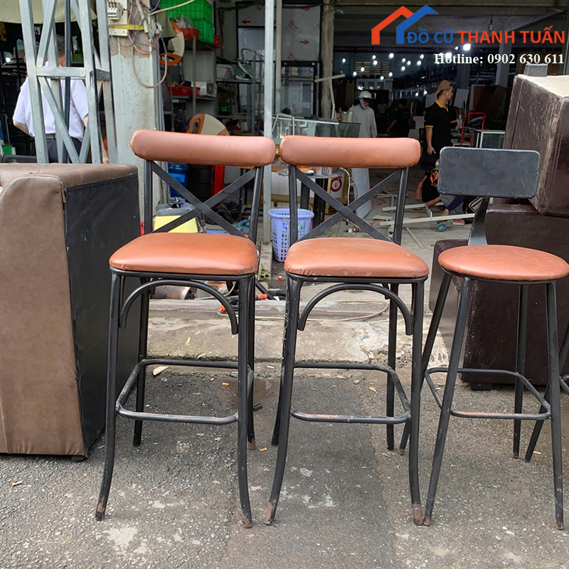 ghe-bar-cu-khung-sat-den-gia-thanh-ly-tot-2 Ghế Bar Cũ Khung Sắt Đen Giá Thanh Lý Tốt