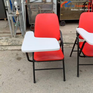 Ghế Liền Bàn Cũ Màu Đỏ Khung Sắt