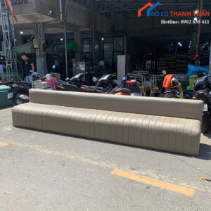 Ghế Sofa Băng Dài Cũ 3M7 Bọc Da Màu Kem
