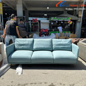 Ghế Sofa Cũ Màu Xanh Pastel Sang Trọng