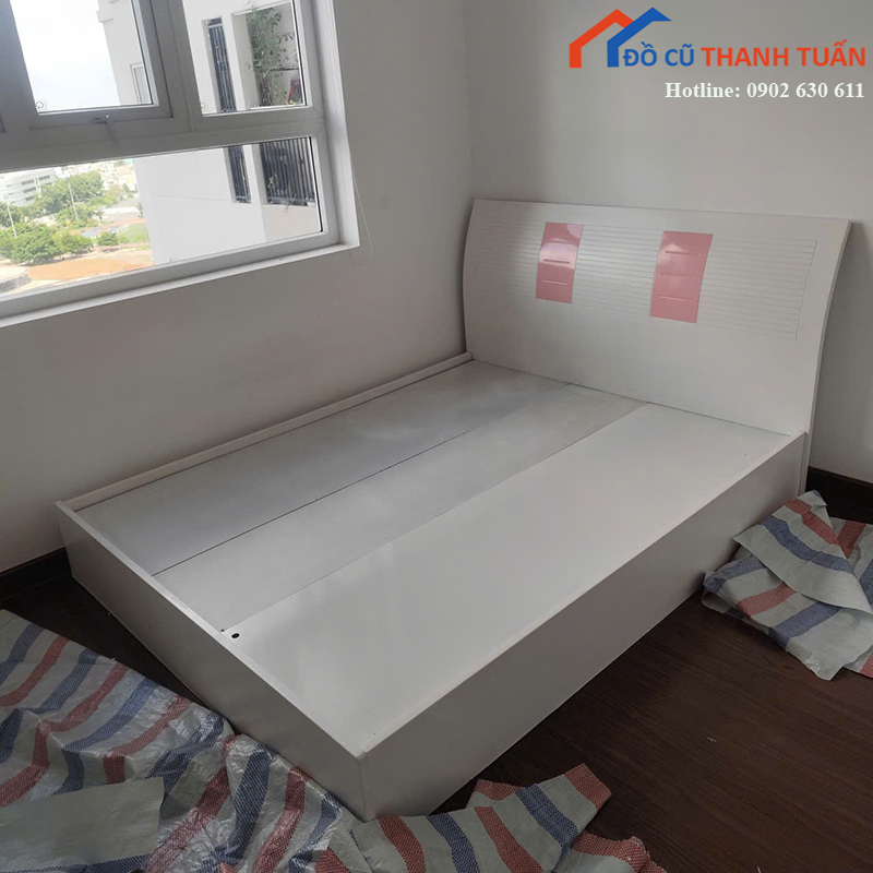 giuong-ngu-cu-1m6-dau-giuong-bo-cong-thanh-lich-1 Giường Ngủ Cũ 1M6 Đầu Giường Bo Cong Thanh Lịch