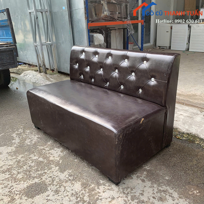 sofa-bang-cu-1m1-boc-da-mau-nau-dam (1)