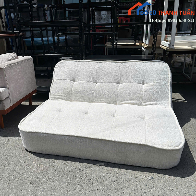 sofa-bed-cu-1m5-boc-vai-ni-mau-trang-hien-dai-1 Sofa Bed Cũ 1M5 Bọc Vải Nỉ Màu Trắng Hiện Đại