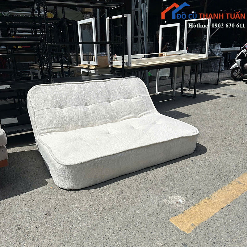 sofa-bed-cu-1m5-boc-vai-ni-mau-trang-hien-dai (4)