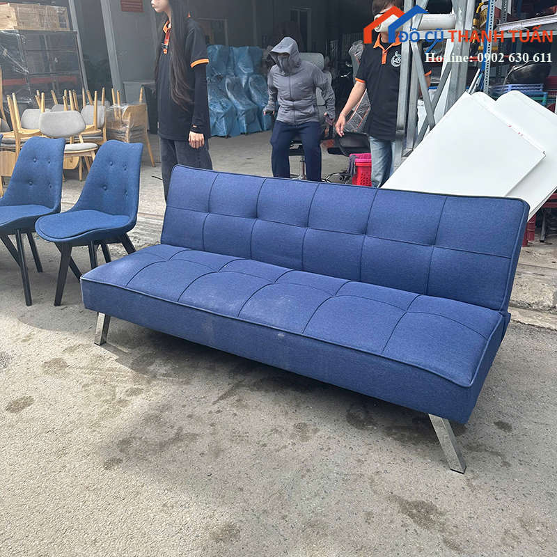 sofa-bed-cu-boc-vai-xanh-dam-hien-dai-2 Sofa Bed Cũ Bọc Vải Xanh Đậm Hiện Đại