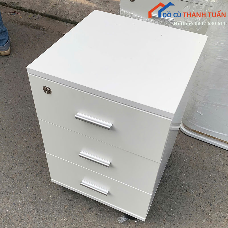 tu-ho-so-cu-3-ngan-co-khoa-va-tay-nam-3-1 Tủ Hồ Sơ Cũ 3 Ngăn Có Khóa Và Tay Nắm