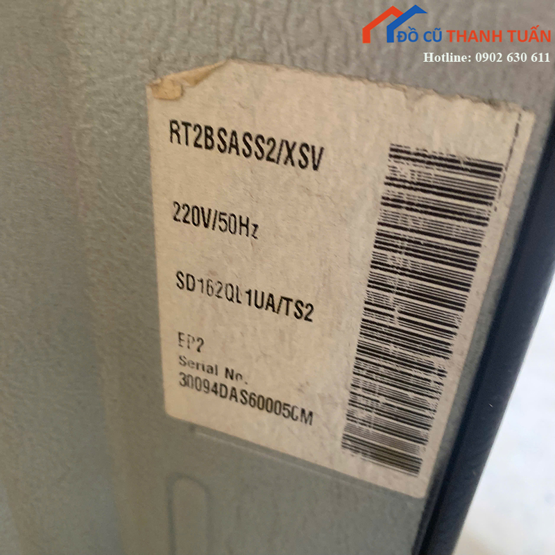 tu-lanh-samsung-inverter-cu-mau-den-sang-trong (3)