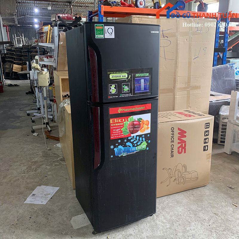 tu-lanh-samsung-inverter-cu-mau-den-sang-trong (5)