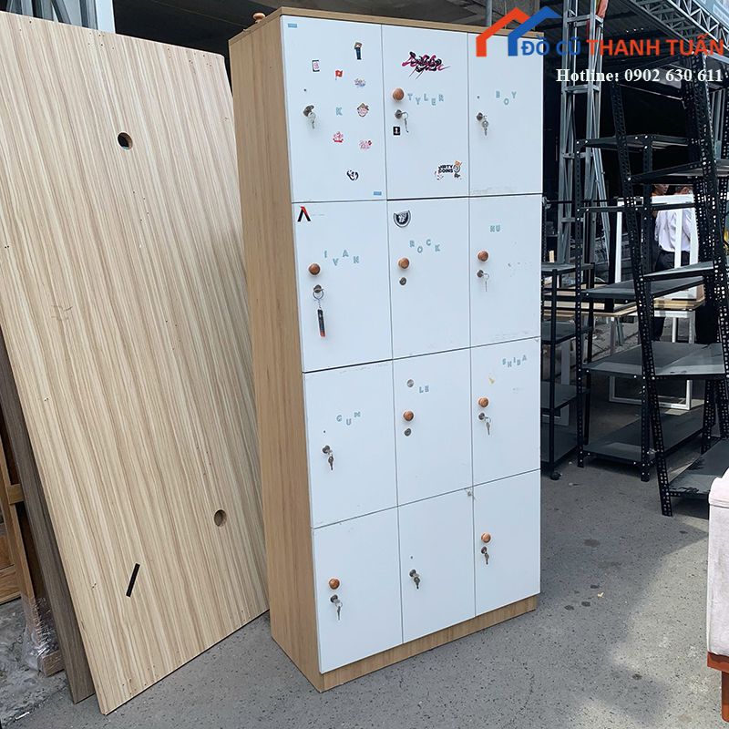 tu-locker-cu-go-12-ngan-co-khoa-tien-loi-2 Tủ Locker Cũ Gỗ 12 Ngăn Có Khóa Tiện Lợi