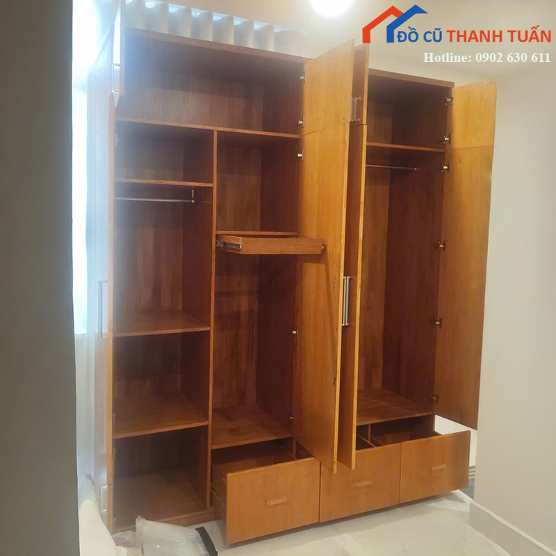 tu-quan-ao-cu-2mx2m4-go-mau-nau-2 Tủ Quần Áo Cũ 2Mx2M4 Gỗ Màu Nâu