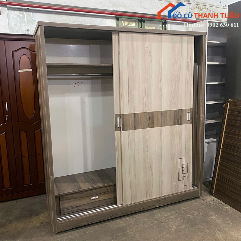 tu-quan-ao-cua-lua-cu-1m8-mau-van-go-4 Tủ Quần Áo Cửa Lùa Cũ 1M8 Màu Vân Gỗ
