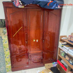 Tủ Quần Áo Gỗ Cũ Màu Cánh Gián Sang Trọng