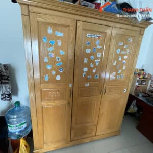 Tủ Quần Áo Gỗ Tự Nhiên Cũ 3 Cánh Màu Vàng
