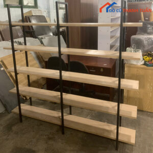 Kệ Trưng Bày Cũ Khung Sắt 2m