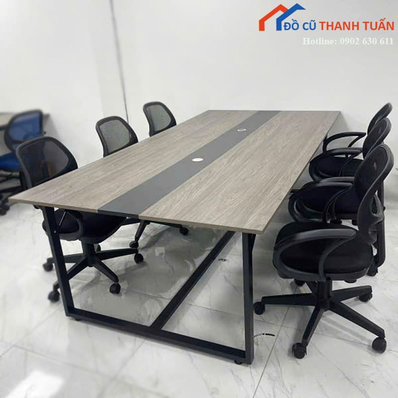 ban-hop-go-cong-nghiep-cu-khung-chan-chac-chan-2-2 Bàn Họp Gỗ Công Nghiệp Cũ Khung Chân Chắc Chắn