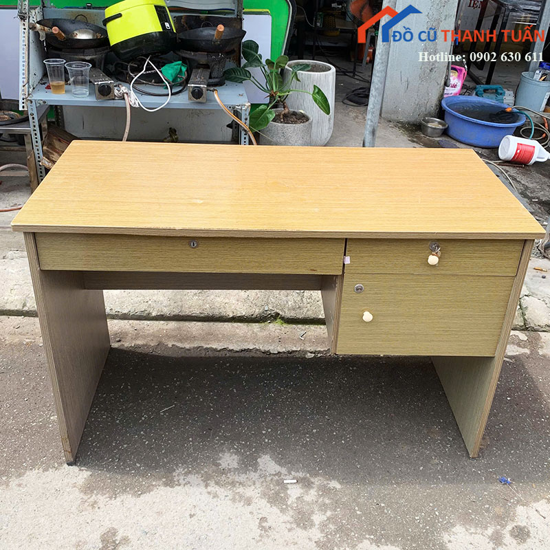 Bàn Làm Việc Cũ 1m2 Có Hộc Tủ Lưu Trữ