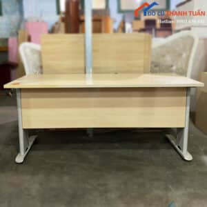 ban-lam-viec-van-phong-cu-mau-go-sang-3-300x300 Thanh Lý Đồ Nội Thất Cũ - Chuyên Mua Bán Bàn Ghế Cũ Giá Tốt Nhất