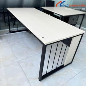 Bàn Lãnh Đạo Gỗ Công Nghiệp Cũ Dáng Chữ Nhật Gọn Gàng