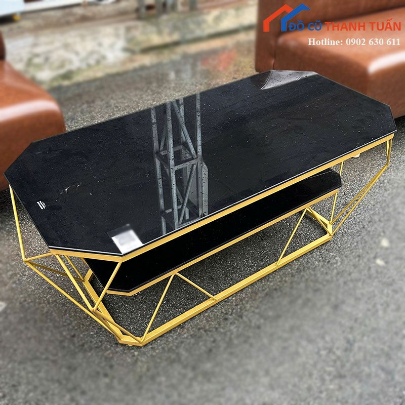 ban-sofa-cu-khung-sat-hinh-hoc-co-ke-duoi-3 Bàn Sofa Cũ Khung Sắt Hình Học Có Kệ Dưới