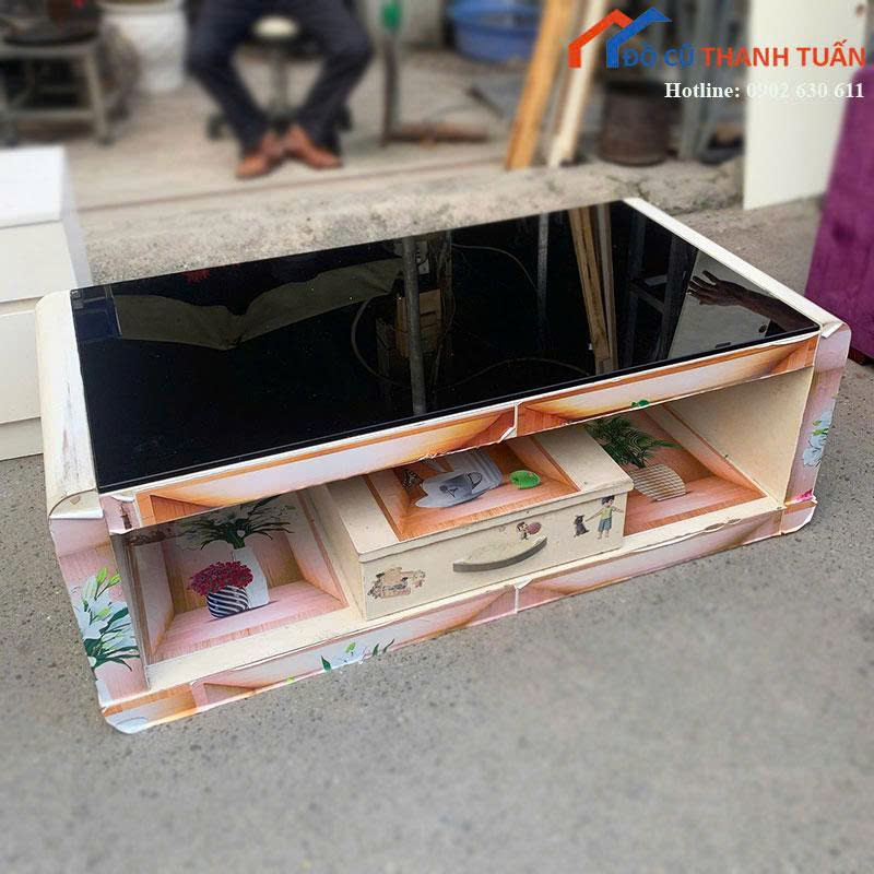 ban-sofa-cu-mat-kinh-den-co-hoc-3 Bàn Sofa Cũ Mặt Kính Đen Có Hộc