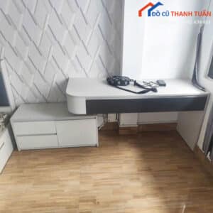 ban-trang-diem-treo-tuong-2m1-cu-thiet-ke-hien-dai-300x300 Thanh Lý Đồ Nội Thất Cũ - Chuyên Mua Bán Bàn Ghế Cũ Giá Tốt Nhất