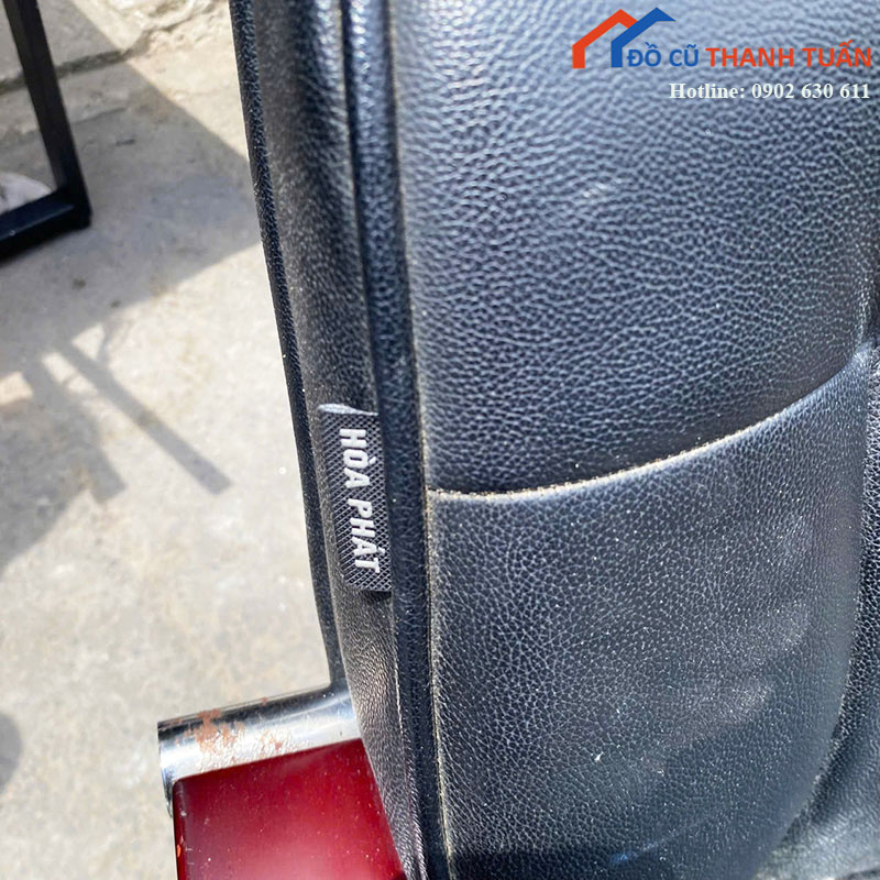 ghe-giam-doc-cu-khung-go-mau-nau-1 Ghế Giám Đốc Cũ Khung Gỗ Màu Nâu