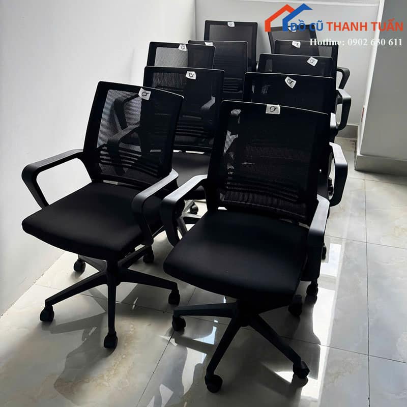 ghe-xoay-lung-luoi-xam-den-cu-gon-dep-3-1 Ghế Xoay Lưng Lưới Xám Đen Cũ Gọn Đẹp