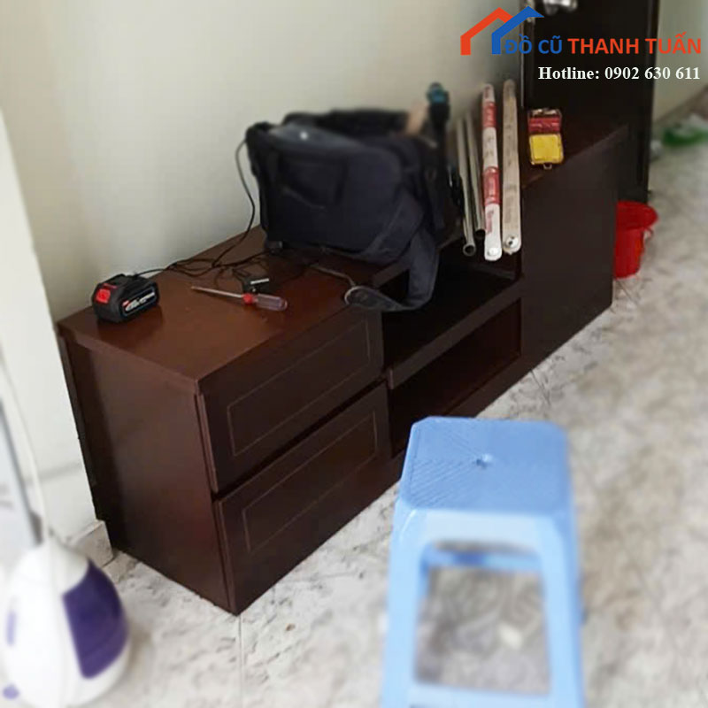 ke-tivi-cu-mau-nau-dang-thap Kệ Tivi Cũ Màu Nâu Dáng Thấp