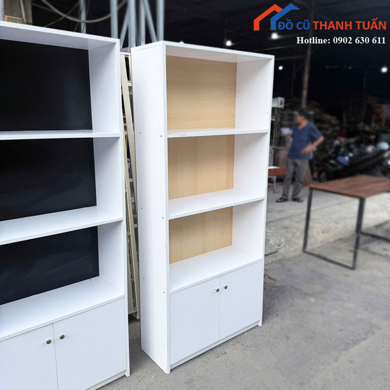 ke-trung-bay-cu-ngang-80cm-co-tu-dung-phia-duoi-1 Kệ Trưng Bày Cũ Ngang 80cm Có Tủ Đựng Phía Dưới