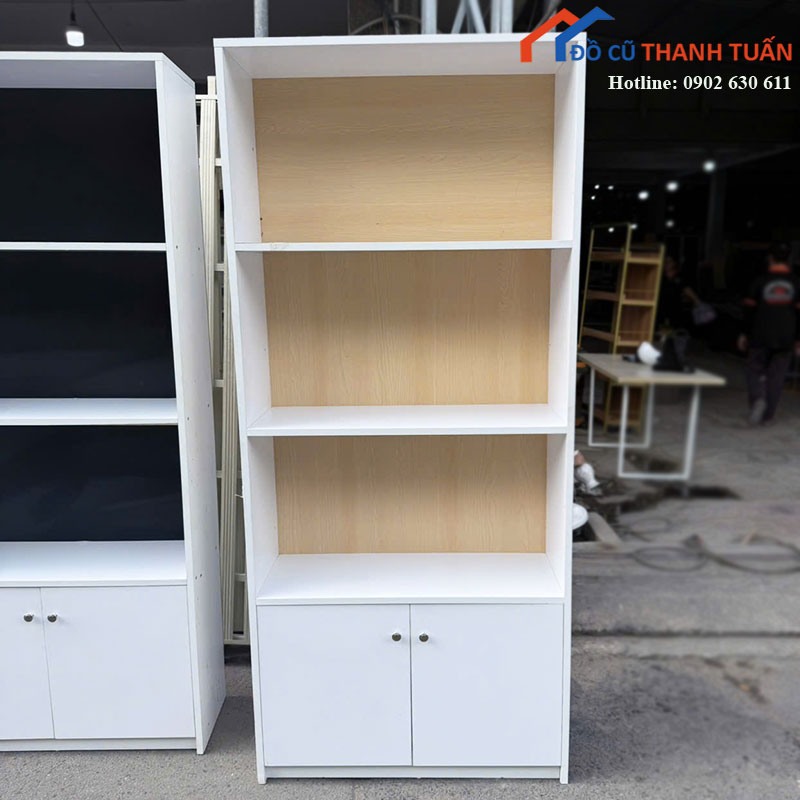 ke-trung-bay-cu-ngang-80cm-co-tu-dung-phia-duoi-3 Kệ Trưng Bày Cũ Ngang 80cm Có Tủ Đựng Phía Dưới