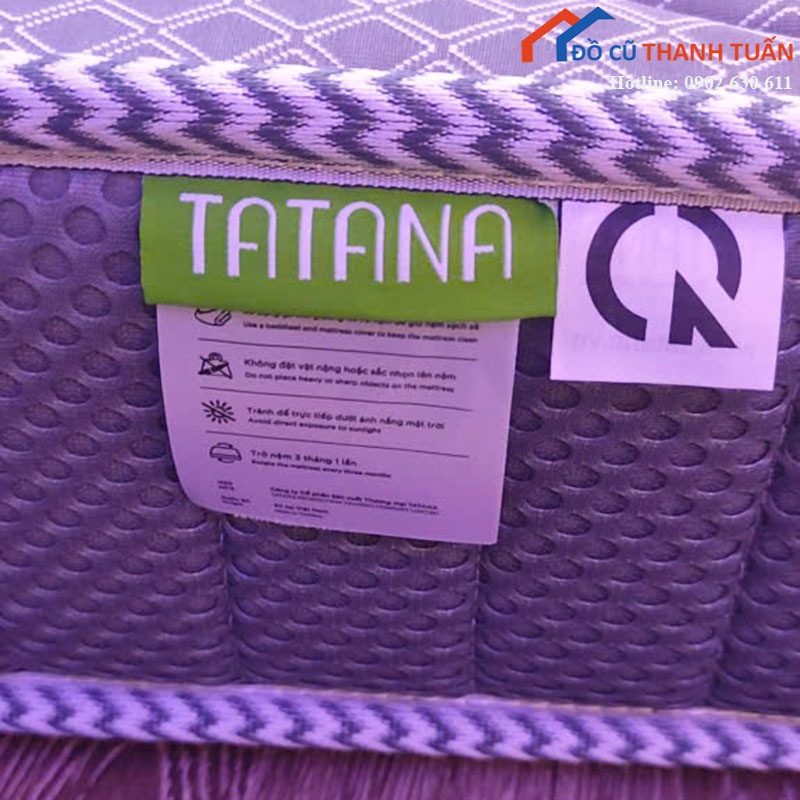 nem-tatana-cu-mau-xam-kieu-dang-don-gian-1 Nệm Tatana Cũ Màu Xám Kiểu Dáng Đơn Giản