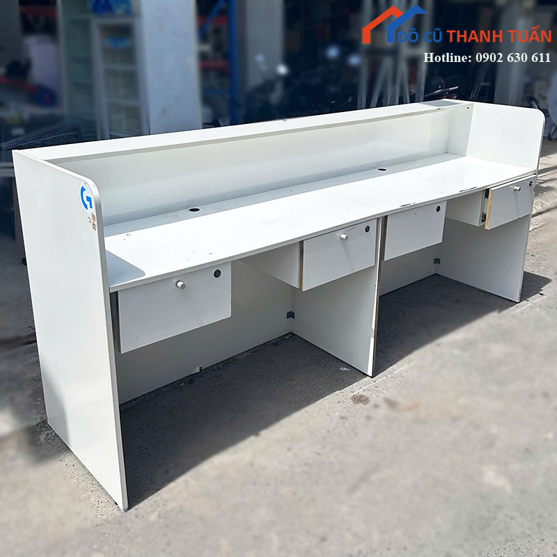 quay-le-tan-cu-2m4-dang-dai-thiet-ke-hien-dai-3 Quầy Lễ Tân Cũ 2m4 Dáng Dài Thiết Kế Hiện Đại